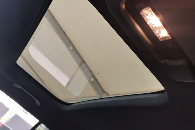 Used Mercedes-Benz GLB 2021 GLB 200 Fashion Model Headliner