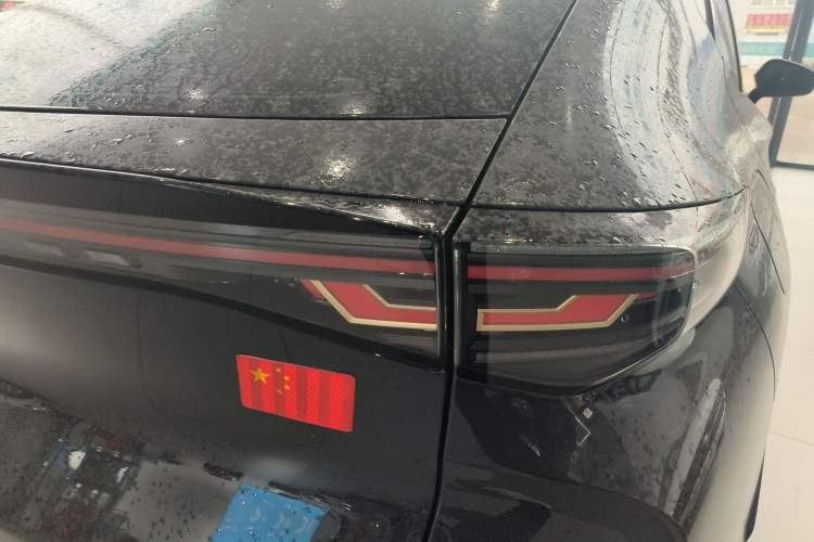 Used Volkswagen ID.UNYX 2024 Pro Long-Range Version Exterior 3