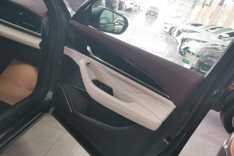 Used Geely Auto Monjaro L 2021 2.0TD DCT EVO Two-Wheel Drive Prestige Version
