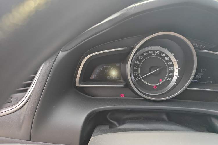 Used Mazda CX-4 2016 2.0L Automatic 2WD Blue Sky Dynamic Edition
