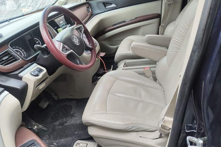 Used Buick GL8 2017 25S Luxury Version China V Standard