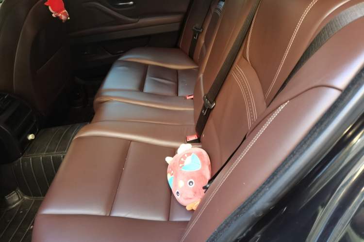 Used BMW 5 Series 2014 525Li Luxury Design Package
