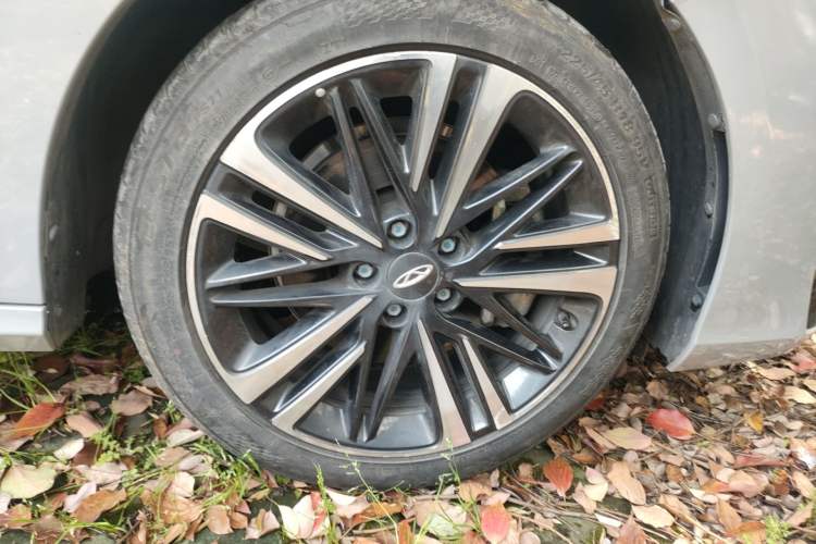 Used Chery Arrizo 8 2023 High-Performance Edition 2.0T DCT Powerfully Equipped