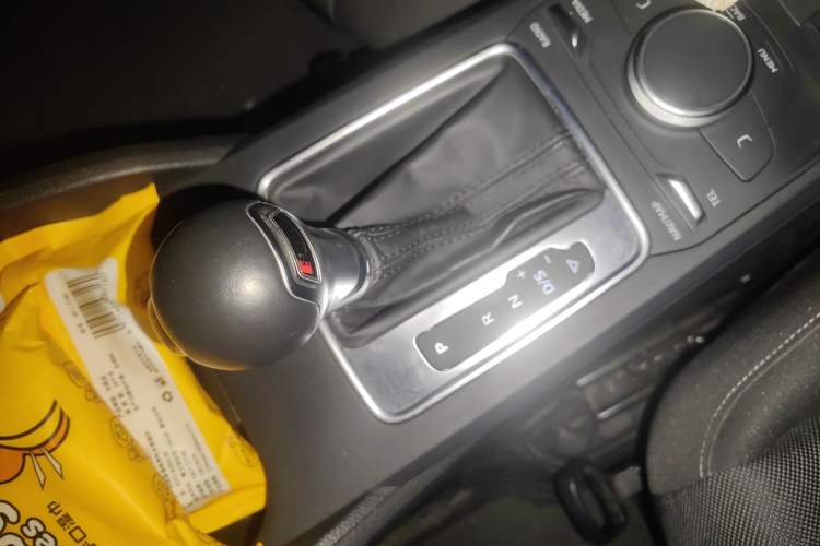 Used Audi Q2L 2021 35 TFSI Progressive Dynamic Edition
