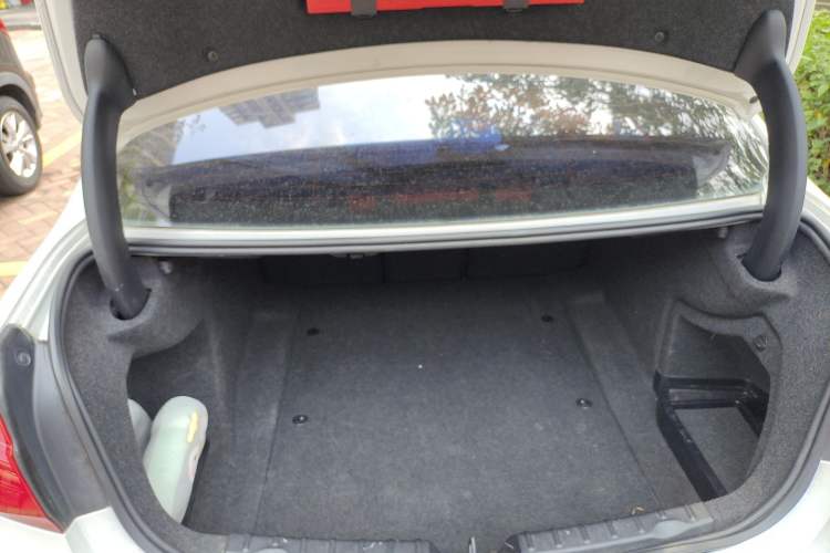 Used BMW 3 Series 2017 320Li Fashion Model Trunk