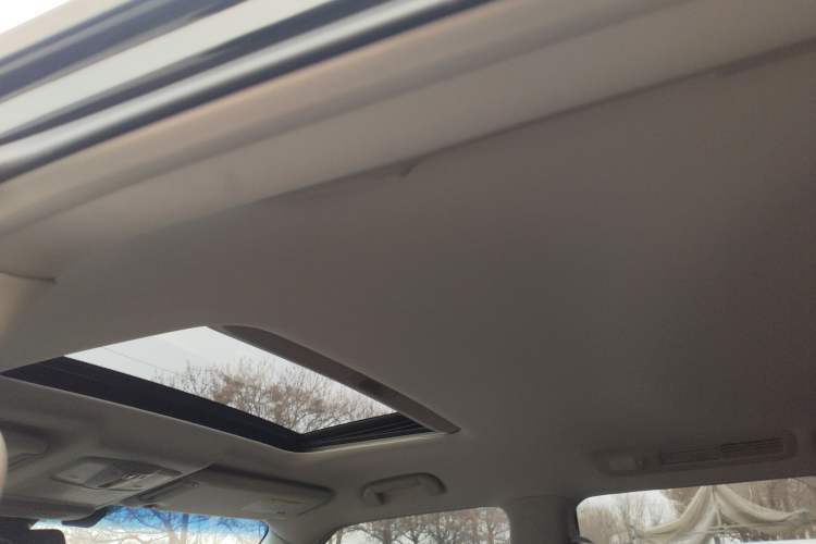 Used Infiniti QX80 2016 5.6L 4WD Headliner