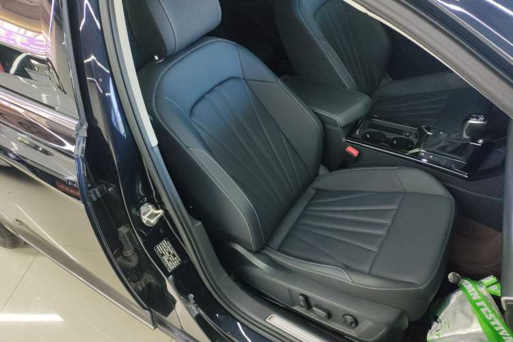 Used Volkswagen Passat 2025 Outstanding Model 380TSI Starry Dragon Glorious Edition