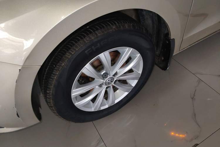 Used Volkswagen Bora 2016 1.6L Manual Fashion Edition
