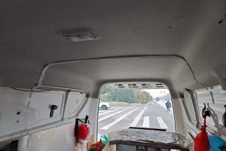 Used CHANGAN KUAYUE Xing V7 2022 1.6L Gasoline Comfort Version 5-Seater Liftback Door DAM16KR Headliner