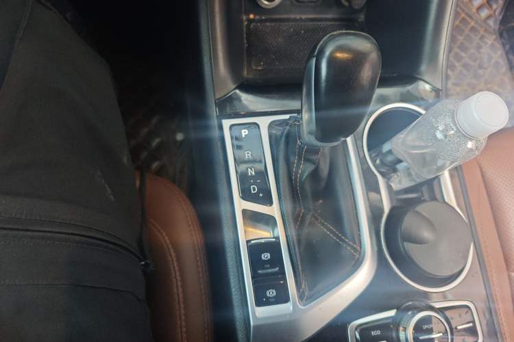 Used CHANGAN CS95 2017 2.0T Two-Wheel Drive Zhiyuan Edition