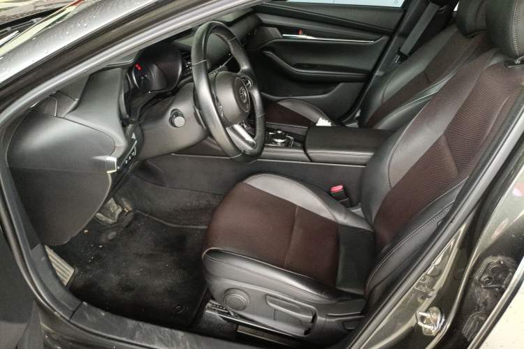 Used Mazda 3 Axela 2021 2.0L Automatic Zhiya Edition