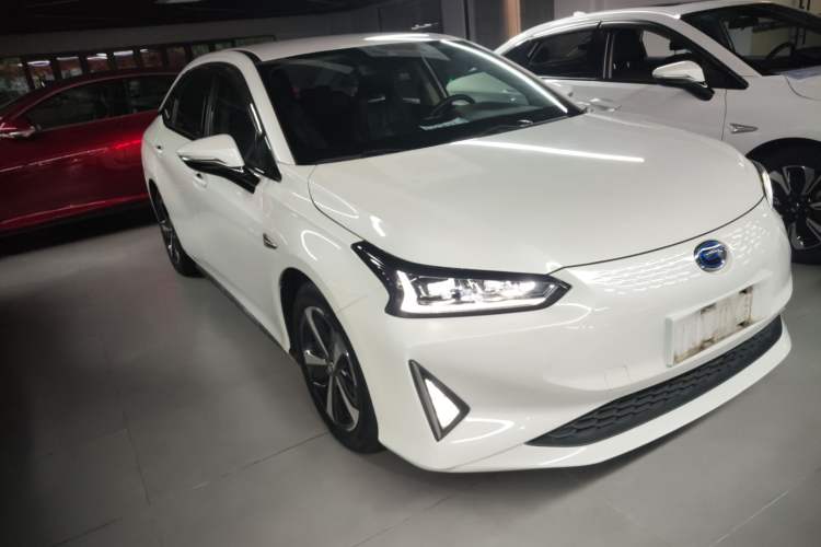 Used GAC Group Toyota iA5 2021 Leading Edition Front Right 45 Deg