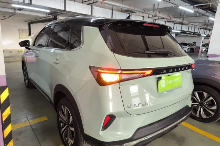 Used Wuling Asta 2021 1.5T CVT Starlight Edition
