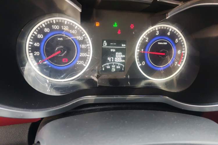 Used Brilliance V3 2015 1.5L Manual Elite Model