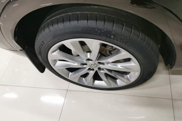 Used Buick Envision 2021 Encore Plus Avenir Aivia 7-Seater Edition