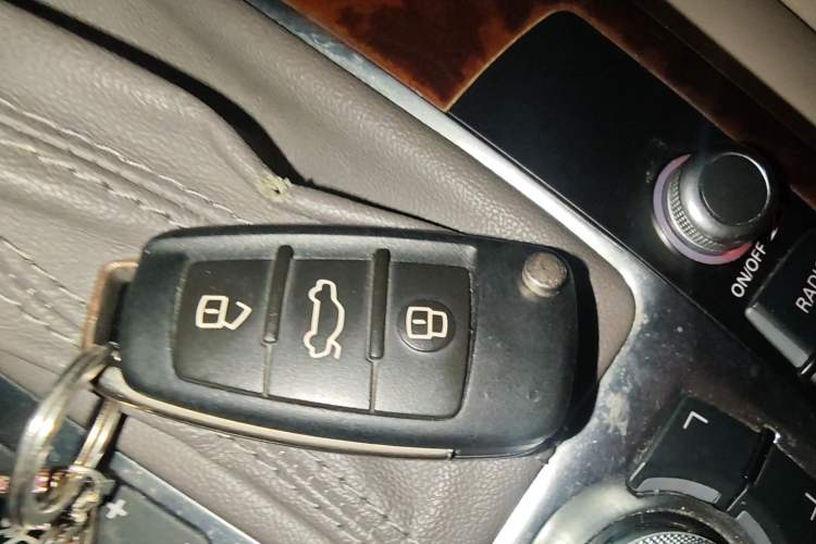 Used Audi A6L 2011 2.8 FSI Luxury Model Vehicle Key