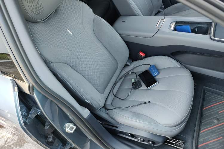 Used Lynk & Co 07 2024 EM-P 126 Long-Range Ultra
