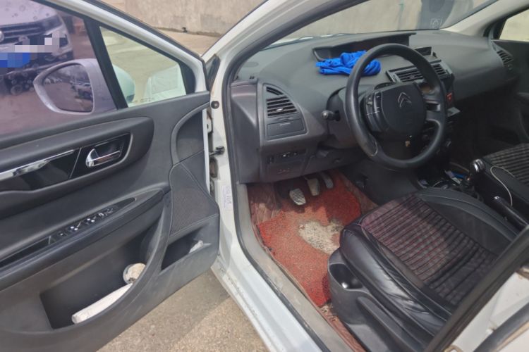 Used Citroen C-Quatre 2016 Classic Sedan 1.6L Manual CNG