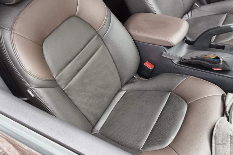 Used GAC Trumpchi GS4 2017 235T Manual Two-Wheel Drive Luxury Edition
