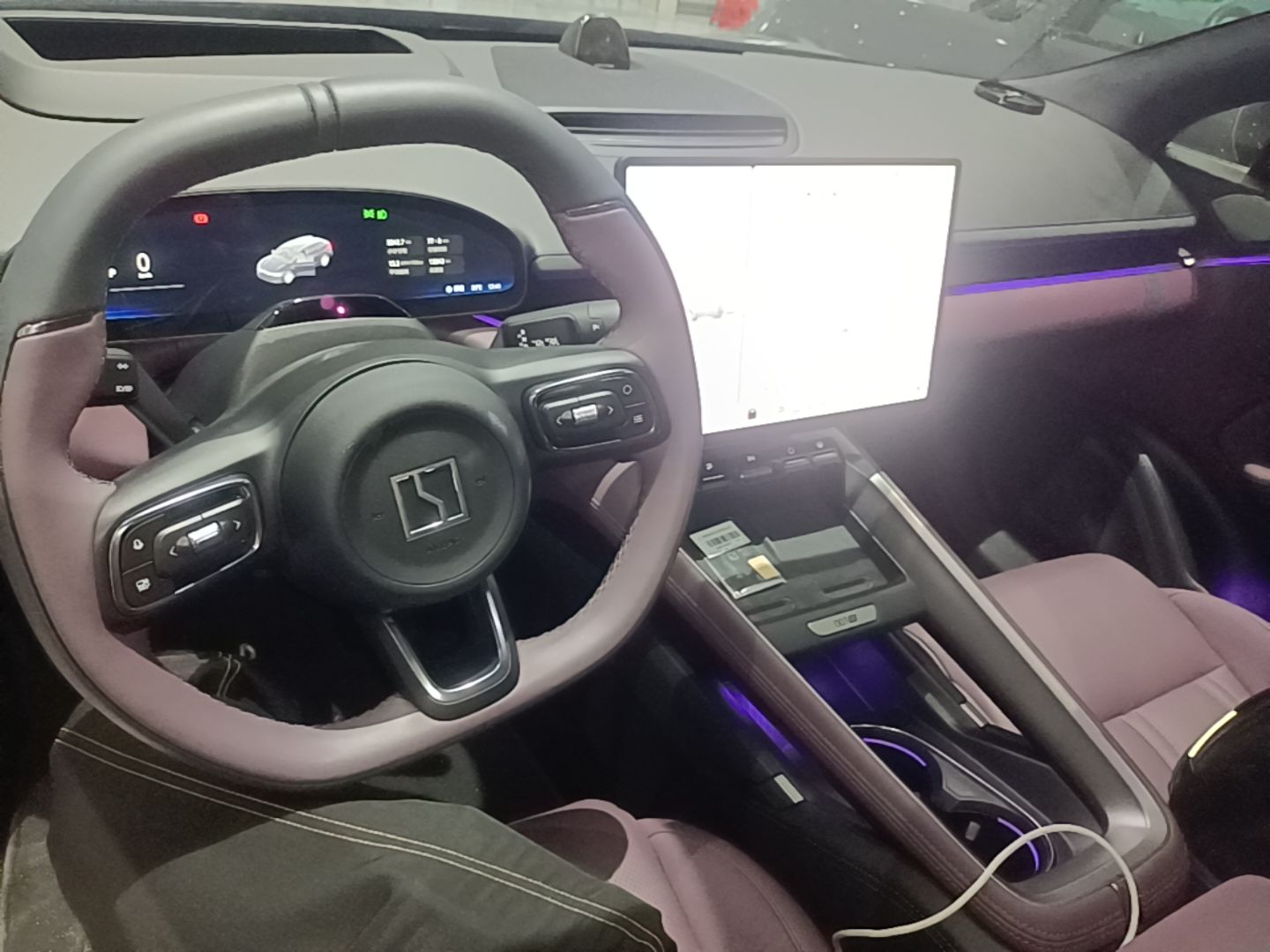 Zeekr 007GT 2026 Model Rear-Drive Max Version 75 kWh — снимка 12
