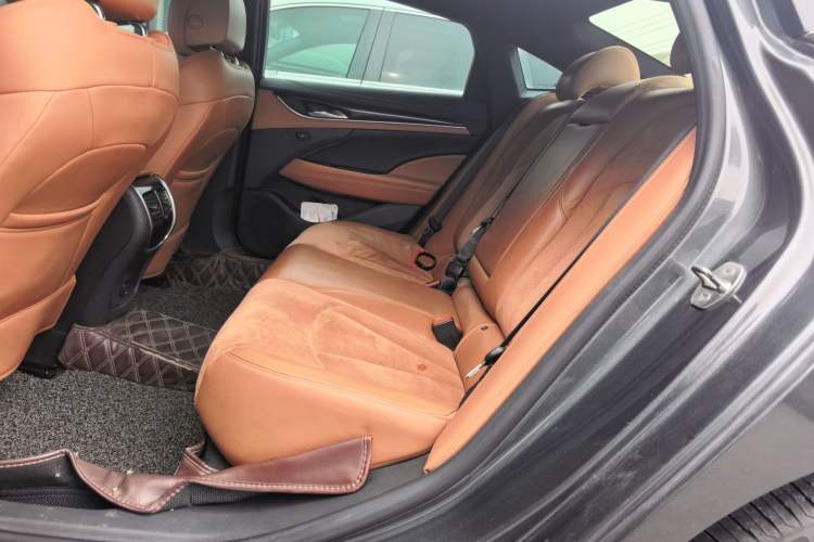 Used Buick LaCrosse 2016 28T Premium Edition Left Rear Seat