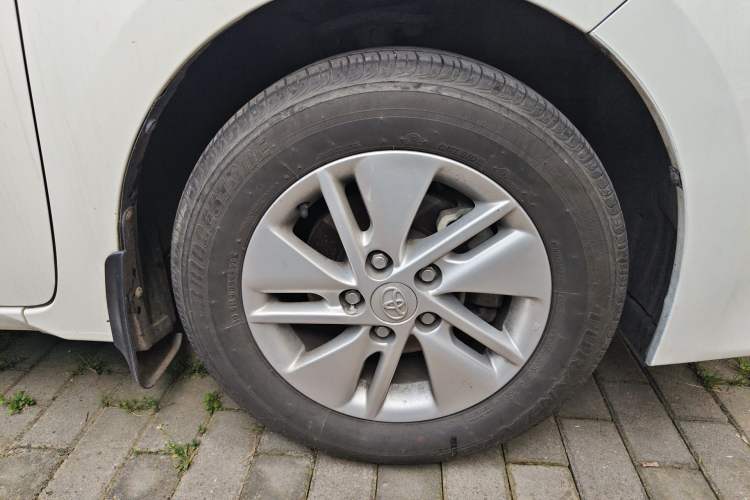 Used Toyota Corolla 2014 1.6L CVT GL-i
