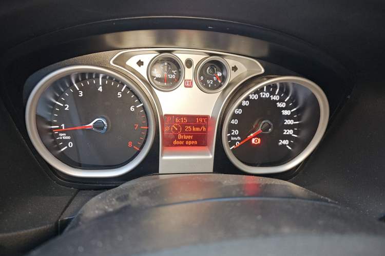 Used Ford Focus 2013 Hatchback Classic 1.8L Automatic Base Model Instrument Cluster