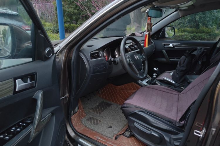 Used Zotye T600 2015 1.5T Manual Luxury Model
