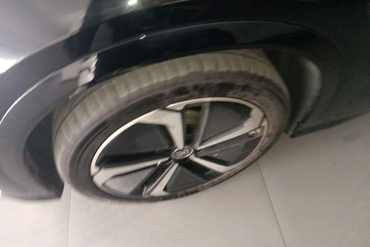 Used BYD Song L EV 2025 662 km Advanced Intelligent Driving Version Exterior 7