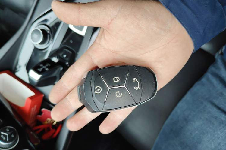 Used Lynk & Co 02 2018 2.0T DCT 4x4 Sport Pro Edition China V Standard Vehicle Key