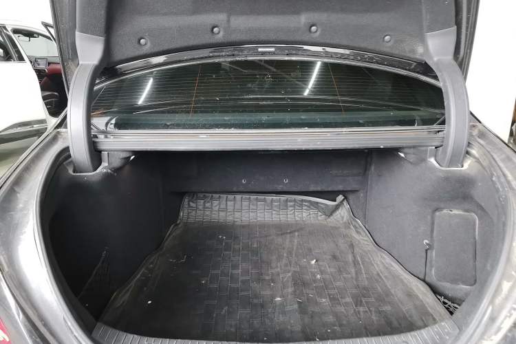 Used Mercedes-Benz S-Class 2018 S 320 L Trunk