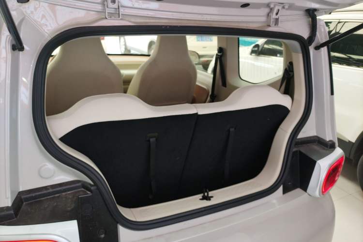 Used Wuling Hongguang MINIEV 2024 3rd Generation 215km Youth Edition Trunk