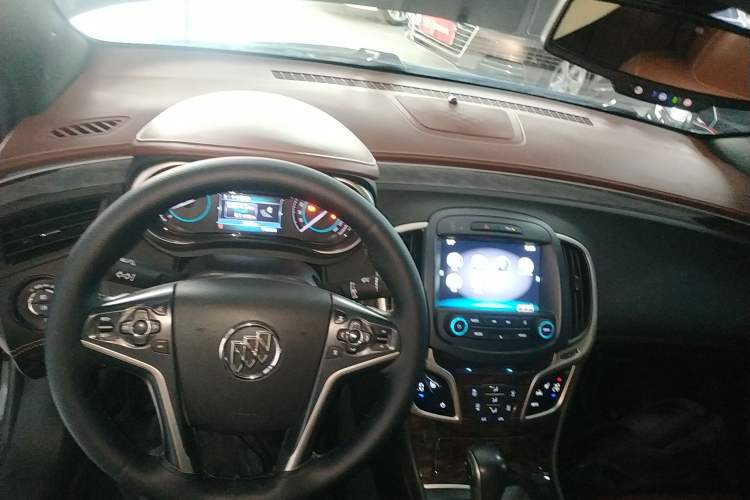 Used Buick LaCrosse 2013 2.4L SIDI Elite Comfort Version