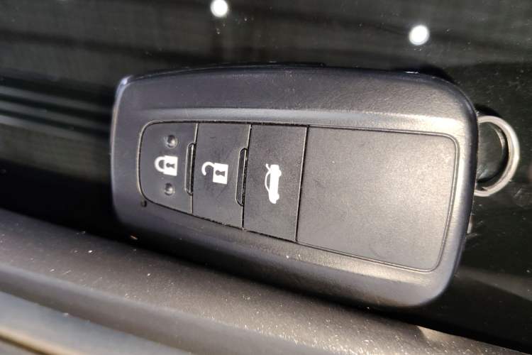 Used Toyota Levin 2022 Dual-Motor 1.8H E-CVT Leading Edition