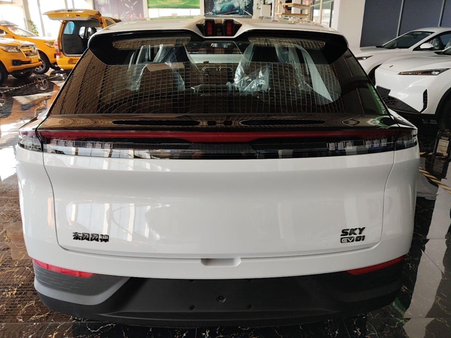 Dongfeng Aeolus SKY EV01 2025 530 km AIR Elite Edition — снимка 5