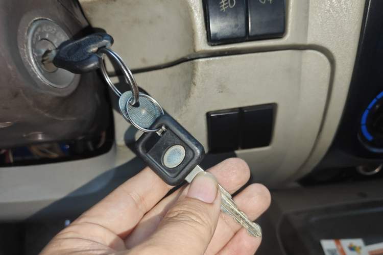 Used JMC Baodian 2013 2.8T Two-Wheel-Drive Diesel Comfort Value Edition
