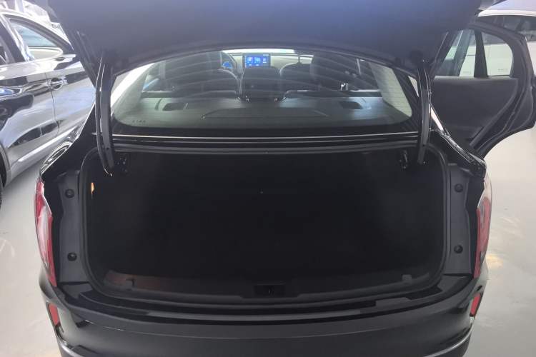 Used Hongqi E-QM5 2023 Revised Version Basic Travel Edition
