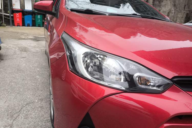 Used Toyota YARiS L Zhi Xiang 2019 1.5E CVT Dynamic Edition China VI compliant Right Front Headlight