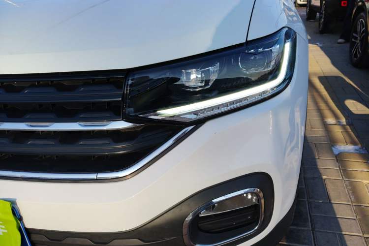 Used Volkswagen Tacqua 2021 200TSI DSG JoyConnect Edition