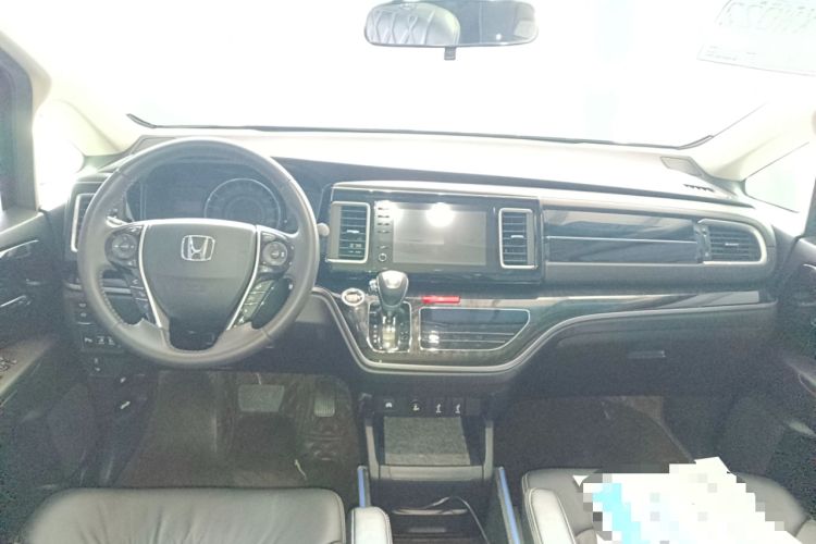 Used Honda Elysion 2019 2.0L Hybrid Luxury Edition Center Console