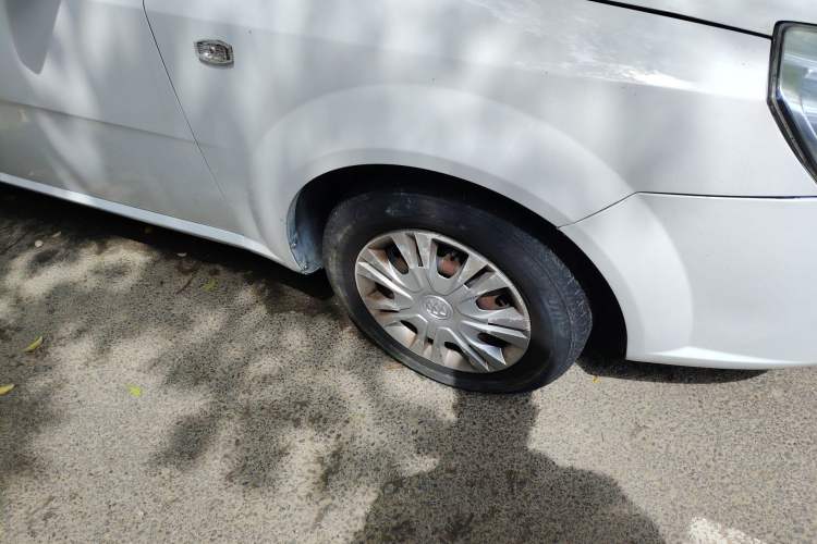 Used Buick Excelle 2015 1.5L Automatic Classic Model
