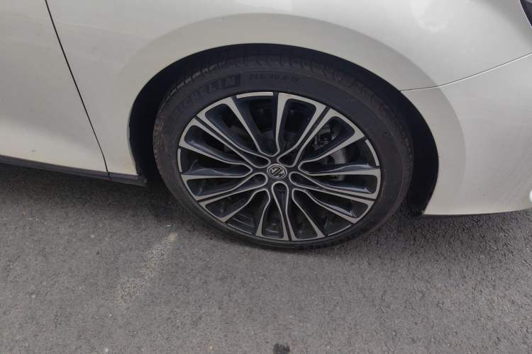 Used MG 7 2023 1.5T DCT Elegant & Graceful Edition