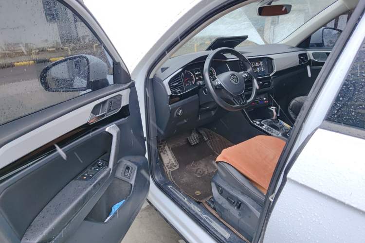 Used Volkswagen Tayron 2022 330TSI Two-Wheel Drive Luxury Smart Connectivity Version