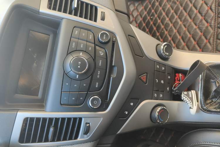 Used Chevrolet Cruze 2013 1.6L SE MT
