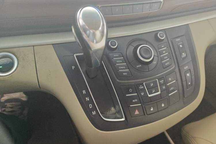 Used Buick GL8 2015 2.4L Luxury Business Premium Edition Gear Lever