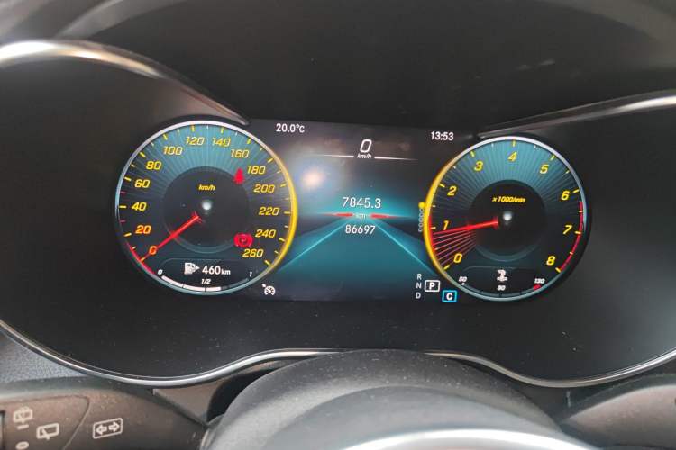 Used Mercedes-Benz GLC 2021 GLC 260 L 4MATIC Luxury Model Odometer Close Up