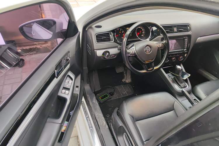 Used Volkswagen Sagitar 2017 1.6L Automatic Comfort Model