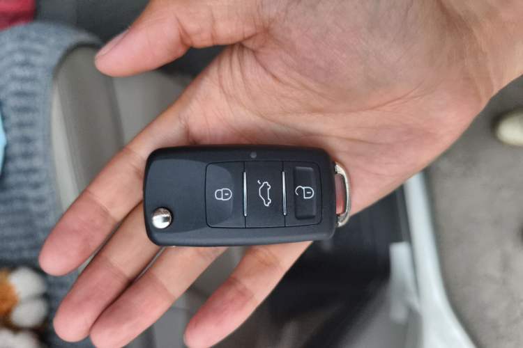 Used Ford Tourneo Custom 2017 2.0T Automatic Elite Edition Vehicle Key