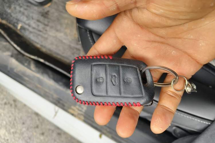 Used Volkswagen Sagitar 2022 280TSI DSG Excellence Edition Vehicle Key