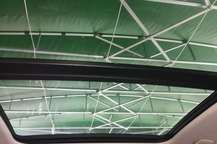 Used Hongqi H5 2024 2.0T Automatic Smart Connect Flagship Edition
